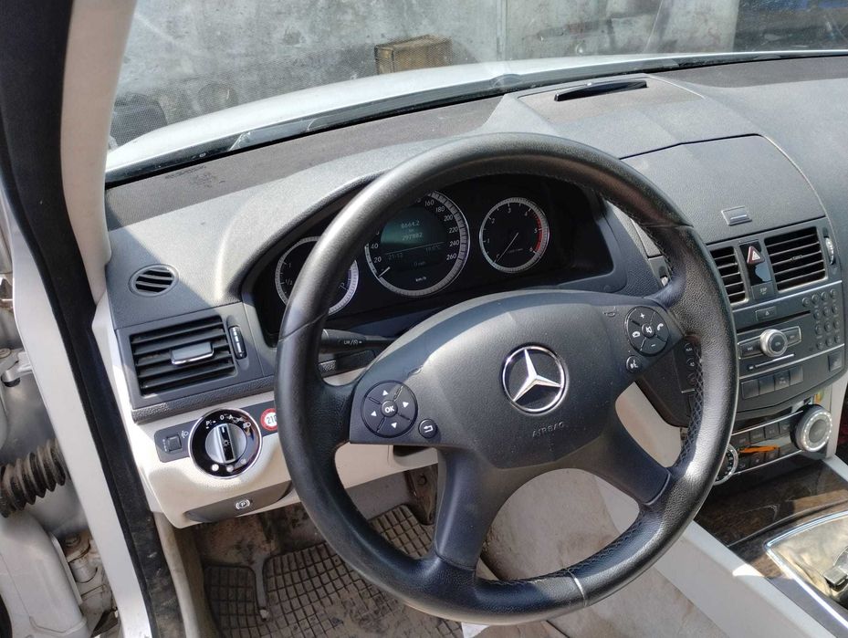 Deska Kokpit AIRBAG pasy komplet Mercedes C-klasa W204 S204