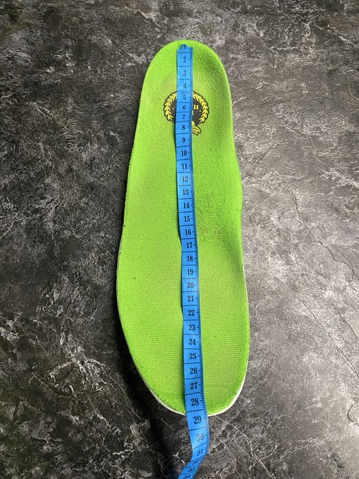 Bytu Brooks Ghost