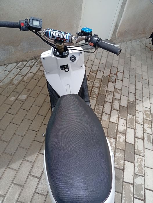 Yamaha GS 2012.gs caixa automática.