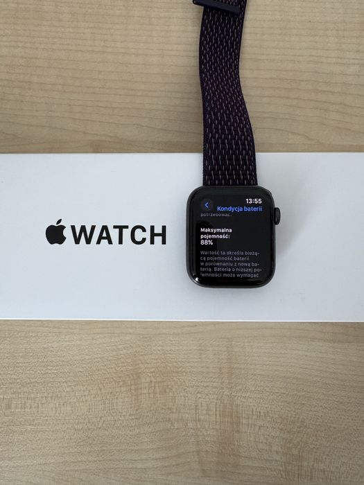 Apple watch se caly komplet