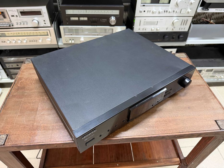 Tuner radiowy Kenwood KT-2080, Audio Room