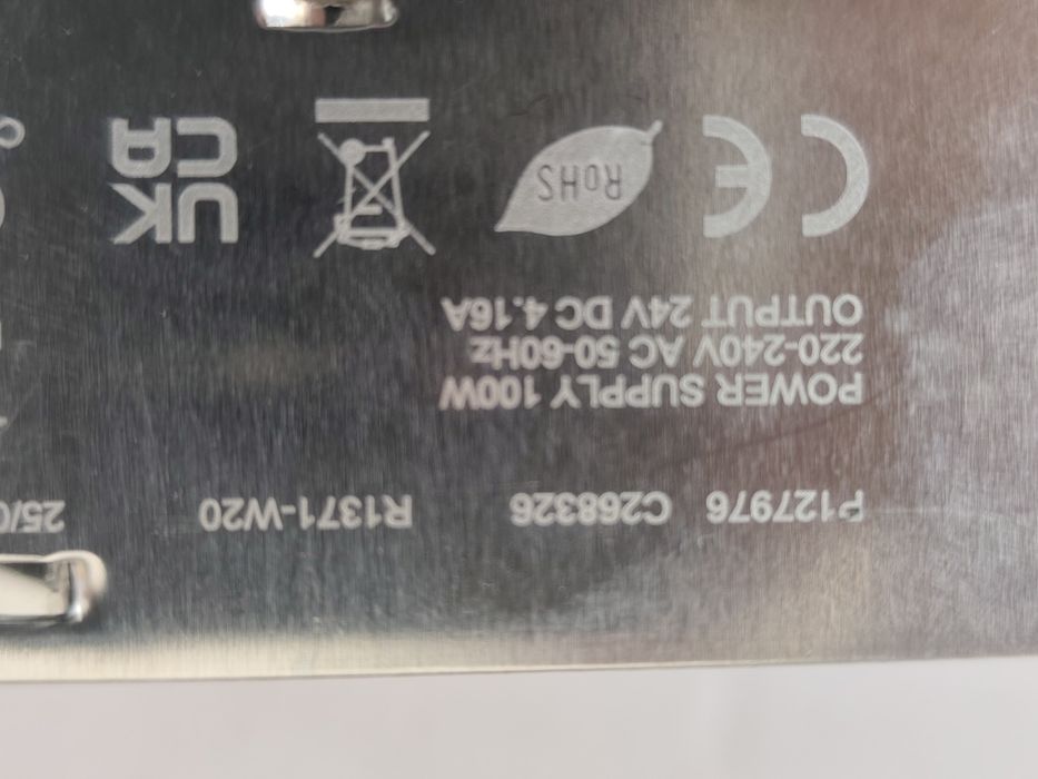 Fonte de alimentação425904299029319681