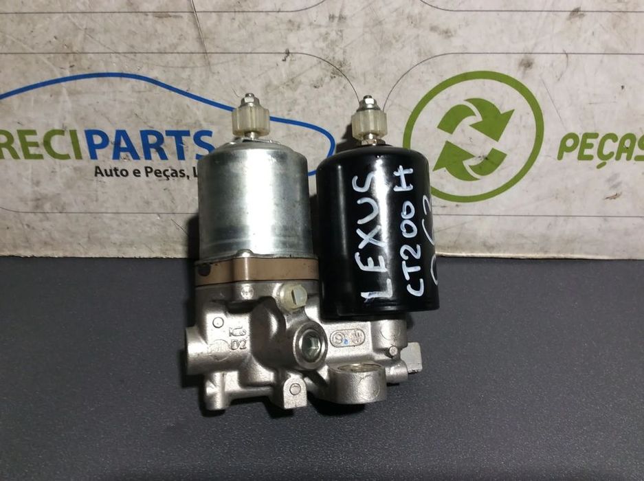 Bomba de travões Lexus CT200 H