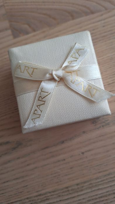 Zawieszka krzyż srebrna APART