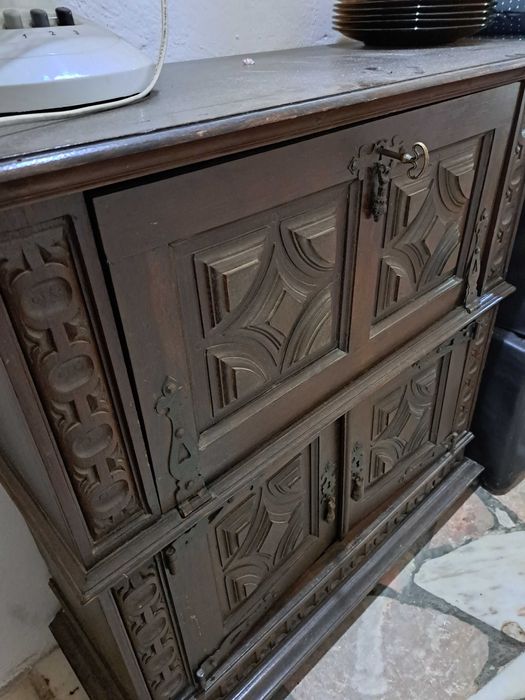 Móvel de bar - antigo, bom estado