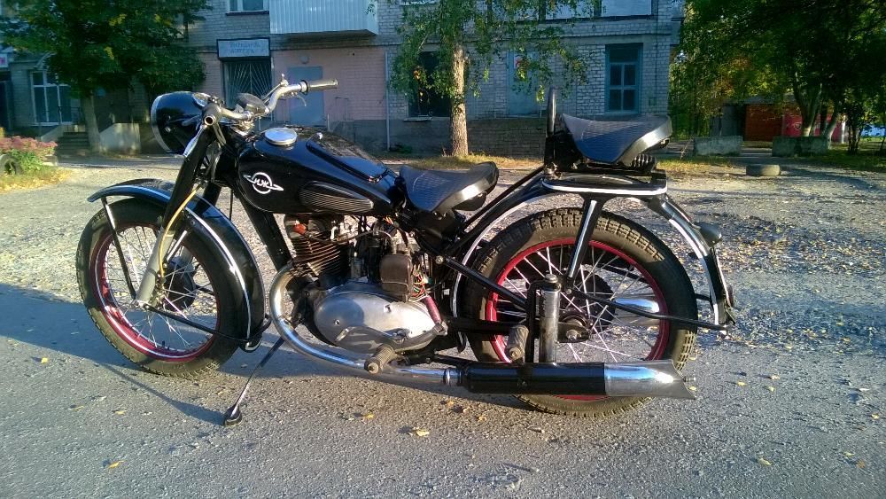 Продам мотоцикл Иж-49