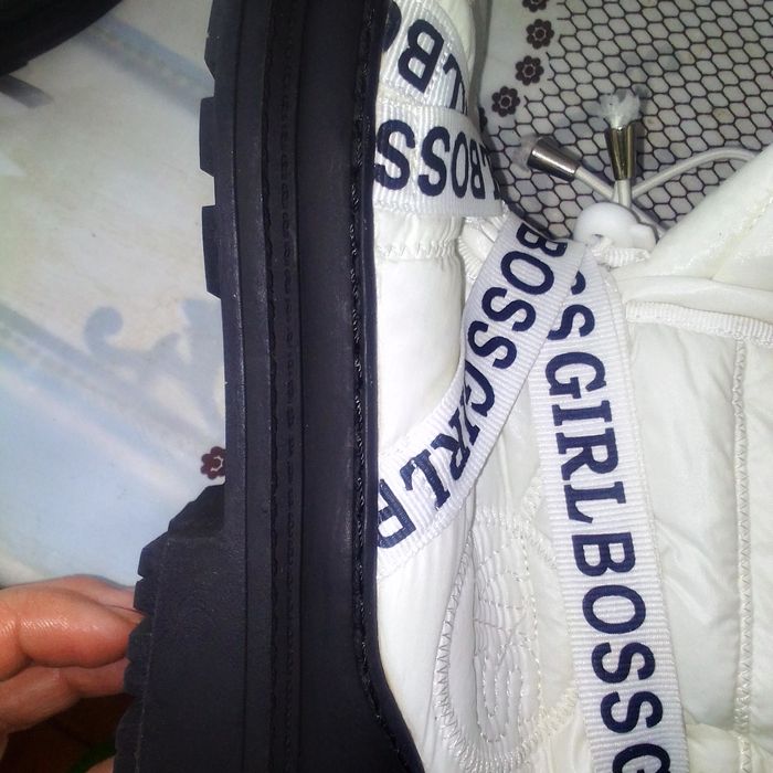 Зимові чоботи (нові)