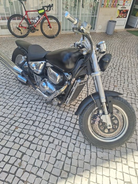 Suzuki   VZ   800