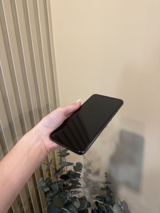 Used IPHONE 11 Pro Max 256 Space Neverlock