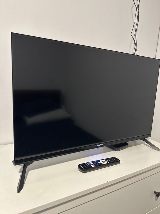 Smart TV em excelente estado pronta a usar