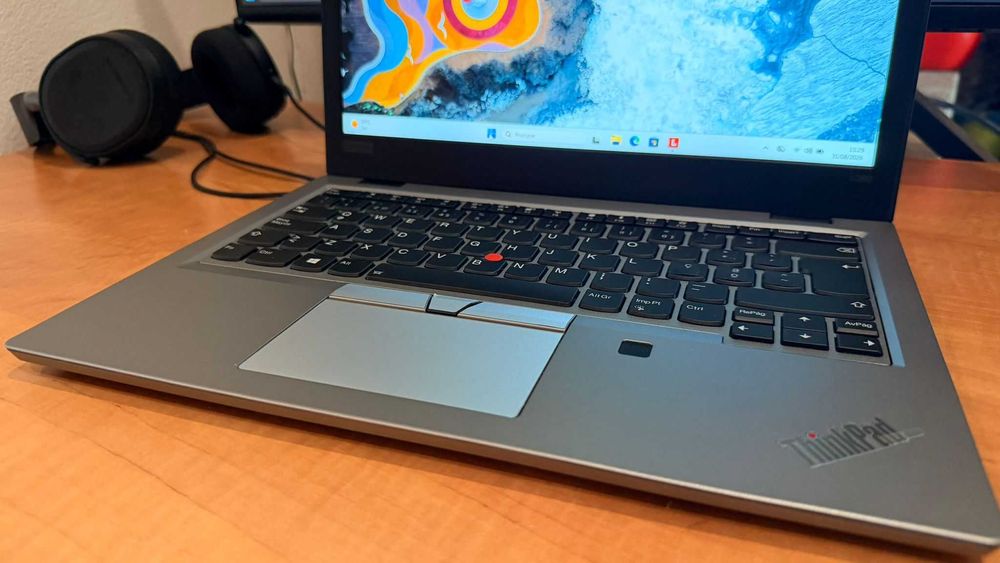 Lenovo ThinkPad L380 | i5-8250U | 8GB RAM | 256GB SSD | Bateria Nova