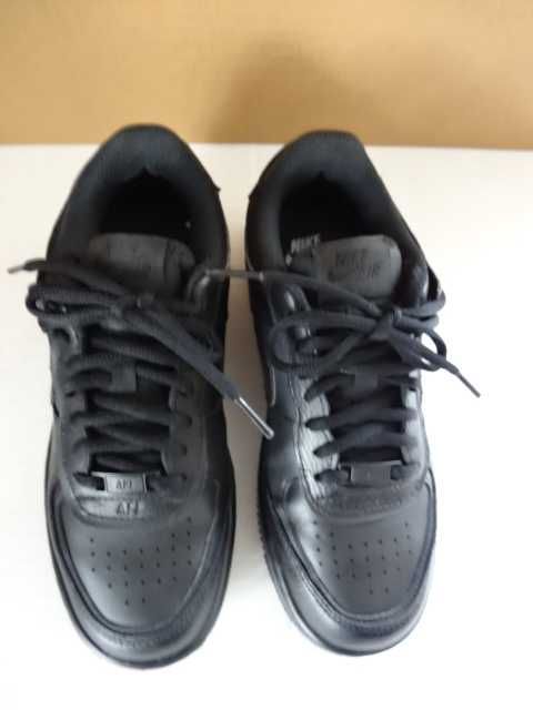 Buty NIKE AIR FORCE 1 roz 37,5 Skóra Sportowe Adidasy