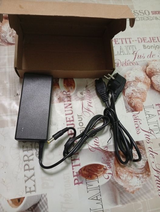 Блок питания для ноутбуков Acer