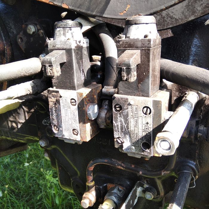 Гідроро розподільник МТЗ 1221 , 1025 , 1523. Включення пвм.