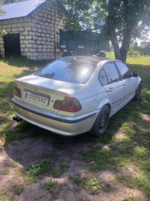 продам автомобіль бмв е46