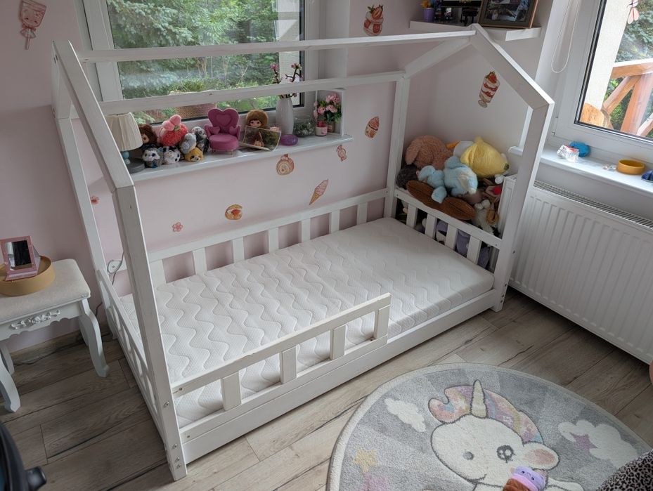 Łóżeczko dziecięce domek białe 160x80 nowy materac.