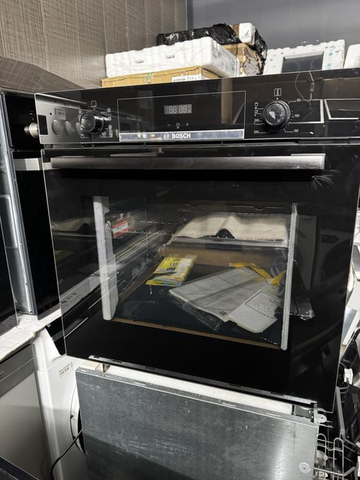 Вбудована  духовка  Bosch hba553br0