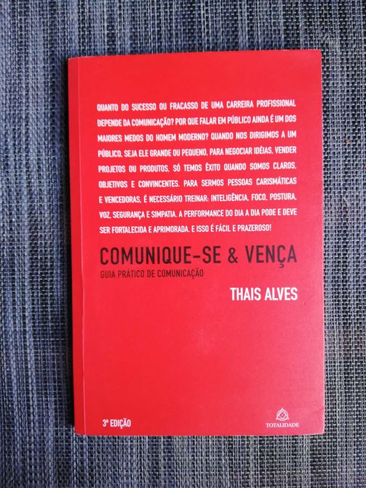 Communicate & Win: A Practical Guide to Communication - Thais Alves64739171706753120