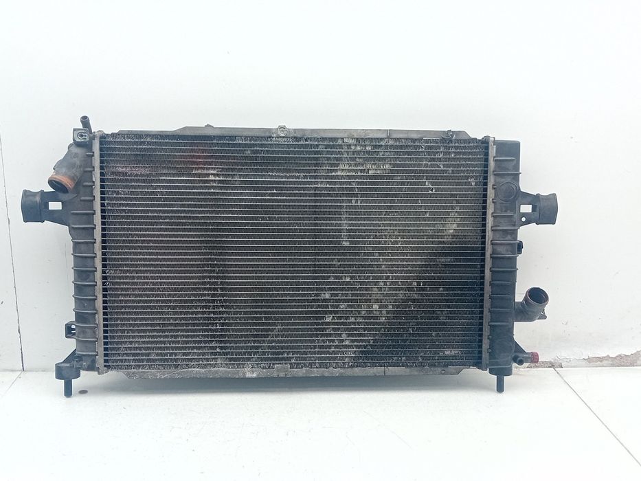 Radiador de água OPEL Astra H Hatchback (L48)