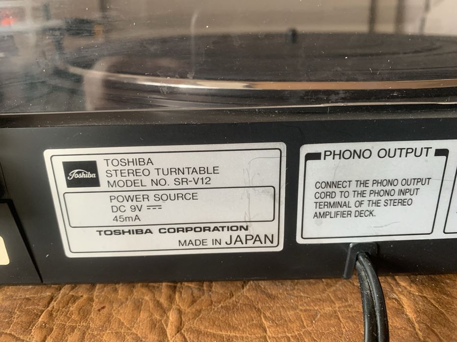 Toshiba sr v12 програвач вінілу