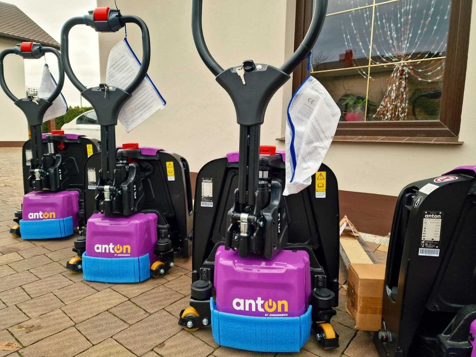 NOWY AntOn by Jungheinrich elektryczny wózek paletowy PTL 1.5 Paleciak