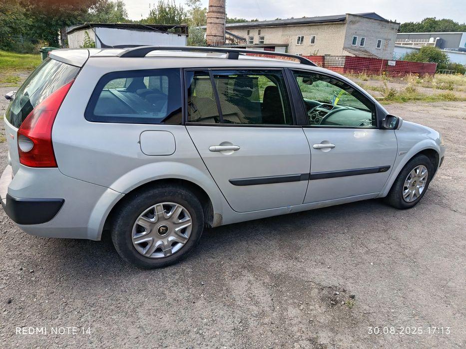 Продам автомобіль.