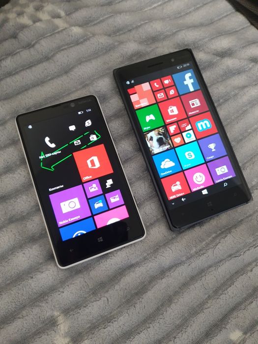Nokia Lumia 820, 830