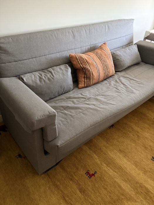 Sofa tres lugares