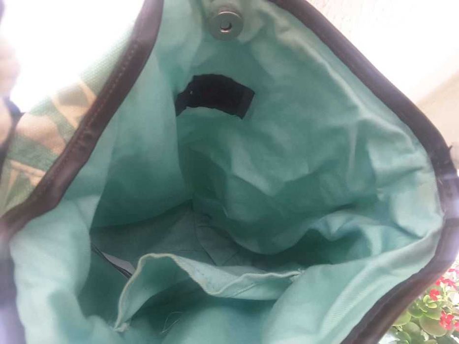 Mala Quebramar Accessories (10€) / + Bolsa a Condizer (5€)