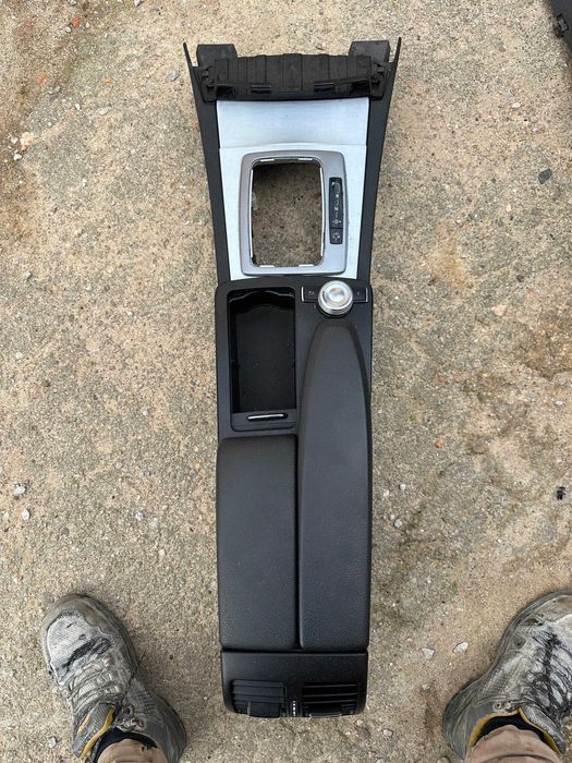 Consola central mercedes W204