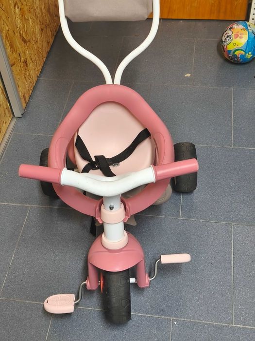 Triciclo cor de rosa