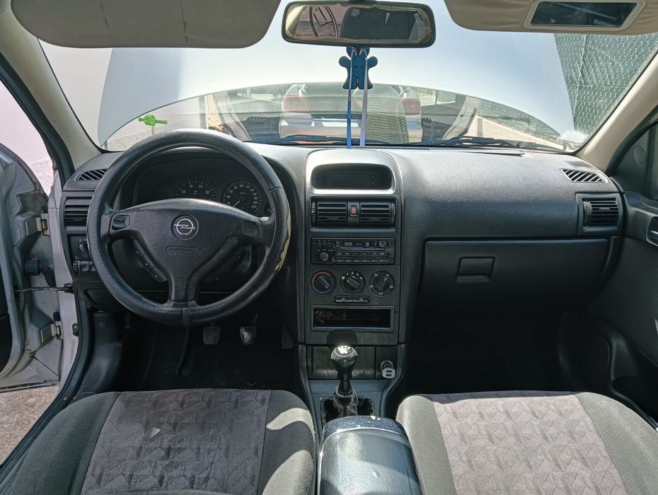 Opel Astra G 1.4 Club (2001) –Gasolina- Muita mecânica nova (Ideal p/ dia a dia)