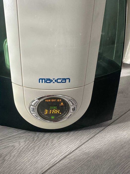 Зволожувач повітря Maxcan 5,2 л в робочому стані