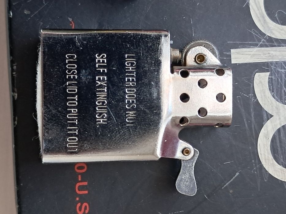 Зажигалка зиппо zippo