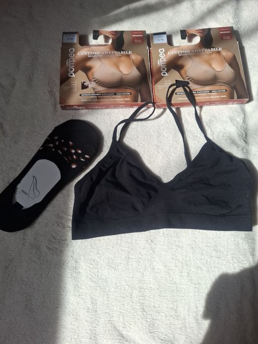 Nowy zestaw 3 szt  biustonosz-top  + stópki gratis