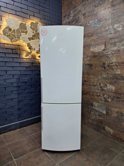 Холодильник Liebherr CUP 3021 Якість німецька. Самовивіз. Доставка.