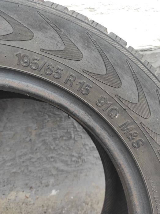 Гума 195/65 R15 зимова