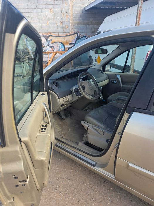Renault Grand Scénic 1.5 dCi Luxe - 7 lugares - Edição especial — photo 4