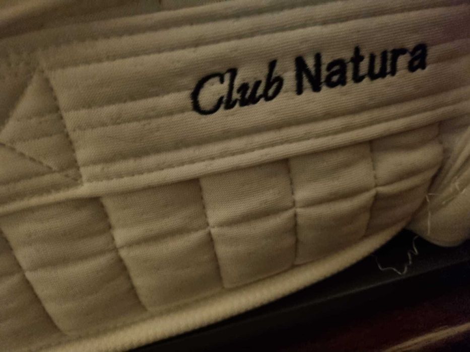 Cama de Madeira Maciça + Colchão CLUB NATURA — Conforto e Qualidade!