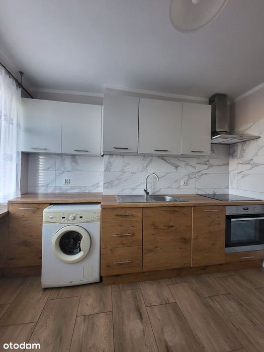Przestronne mieszkanie w centrum z balkonem i piwnicą