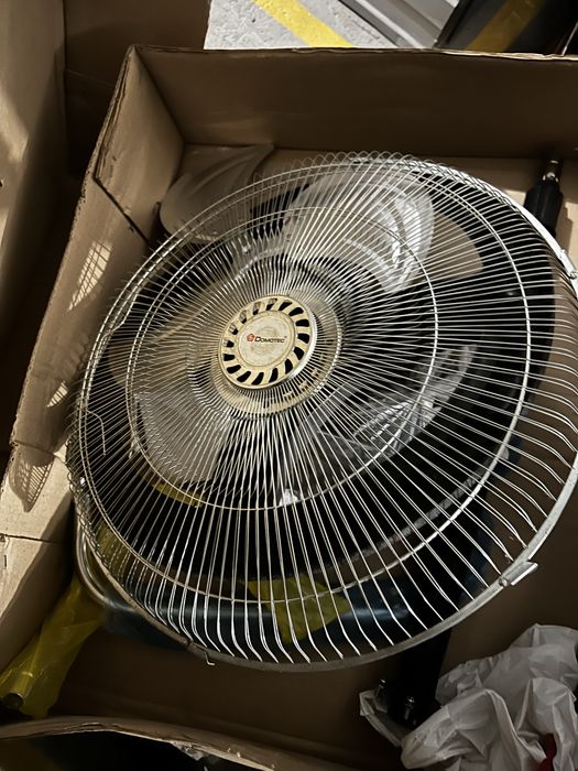 Вентилятор металический напольный