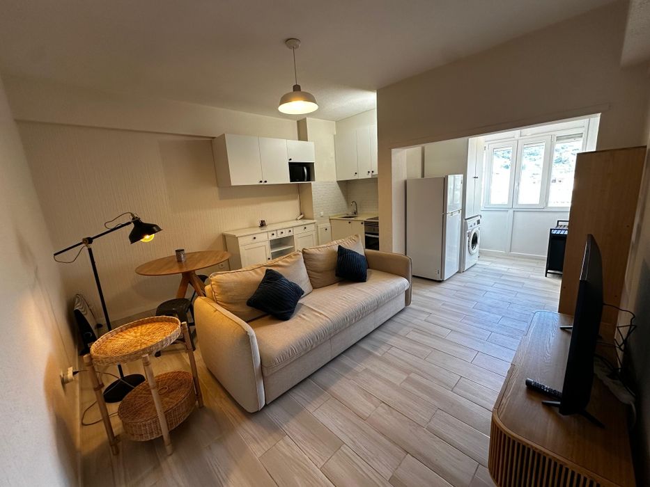 T1 | Caparica | Totalmente Mobilado