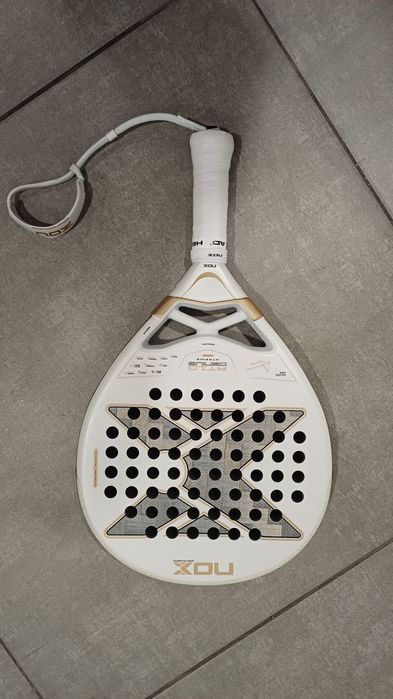 Raquete padel Nox AT10 Genius 12K Alum Xtrem Agustin Tapia 2026