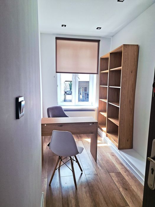 # lokal biurowy 10m2  parking Krasińskiego 118 toruń #