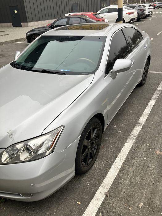 Lexus ES 350 газ-бензин