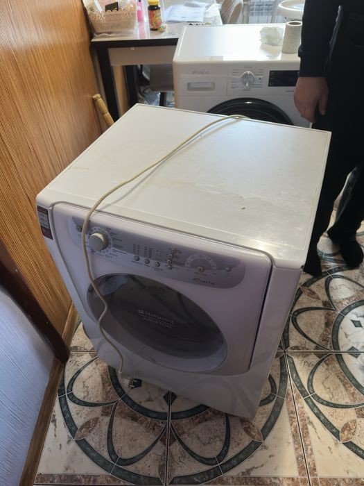 Пральна машина Ariston