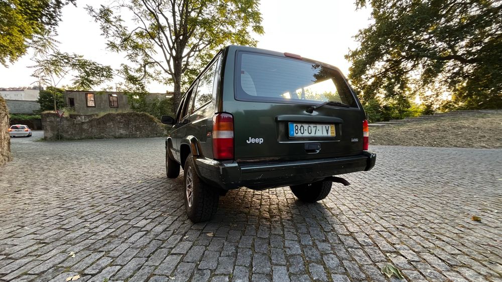 Jeep Cherokee XJ