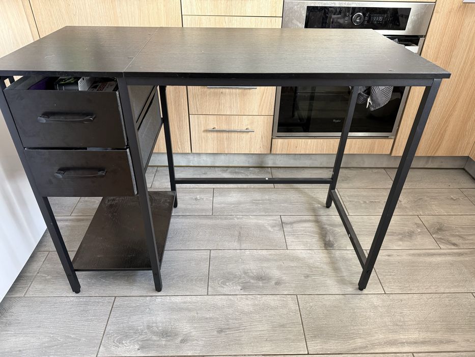 Biurko biurowe z szufladami