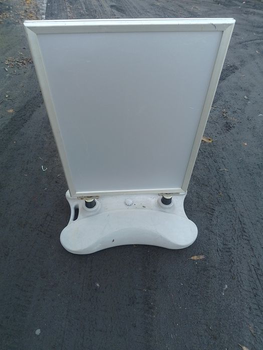 Potykać reklamowy A1, dwustronny, stan bdb o, olx dostawa - ok