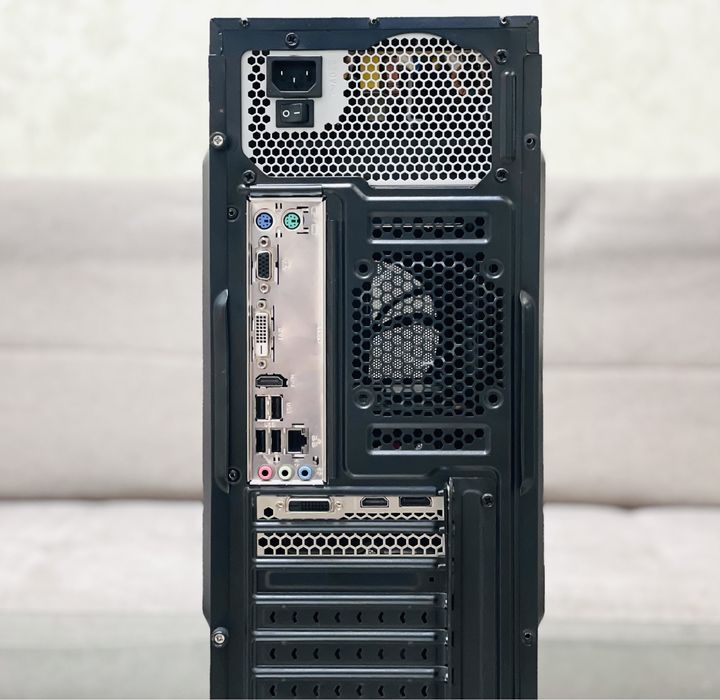 ПК / AMD FX-8300/4.2 Ghz/8 ГБ/HDD 1000 ГБ/Radeon RX550/2ГБ